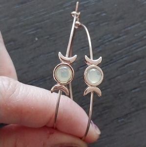 ✨️3 For $15✨ Hot Topic Sailor Moon 🌙 Goldtone Hoop Earrings